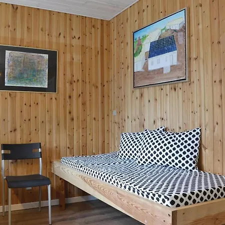 3 Bedroom Awesome In Hyllinge